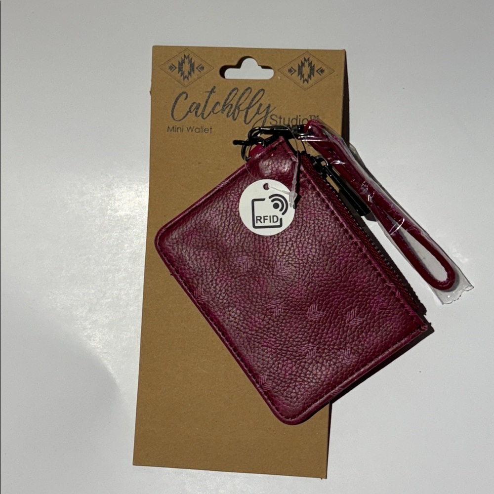 Catchfly Studio Mini Wallet in Pink and Burgandy Arrow Print Keychain Wristlet